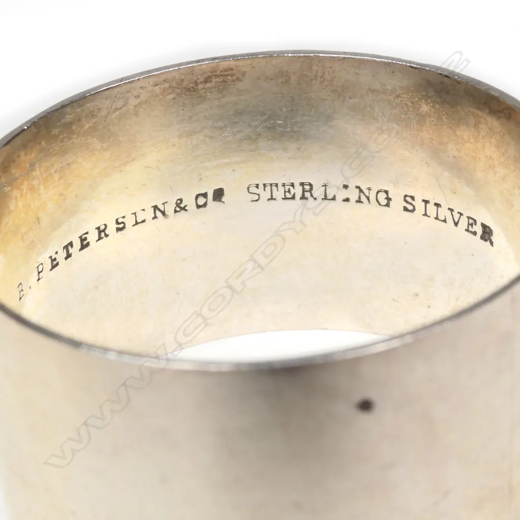 B. Petersen & Co. (Christchurch) silver napkin ring, Image 1++